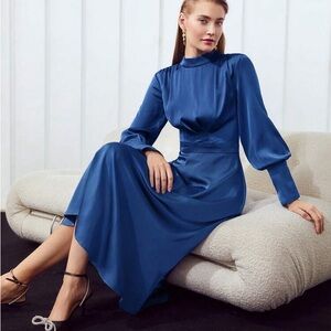 MOTF blue dress with bell sleeves and button detail. Size S #dress #fashion